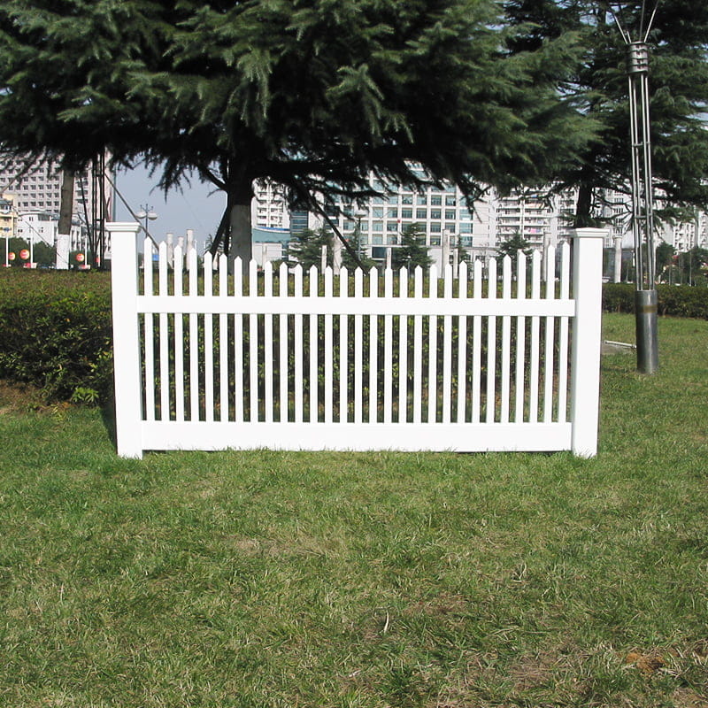 HAA3 4ft scalloped picket fence